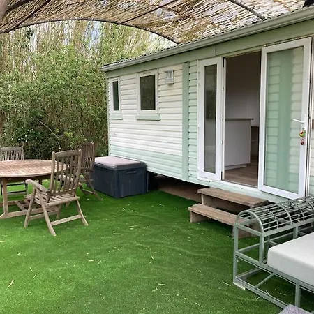 公寓 Bungalow Au Jardin De La Piboule A Cogolin *